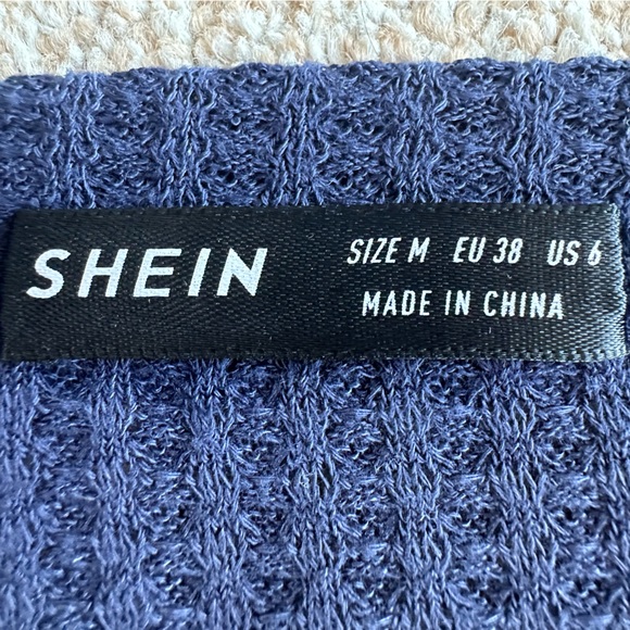 SHEIN long sleeve crop - Picture 3 of 3